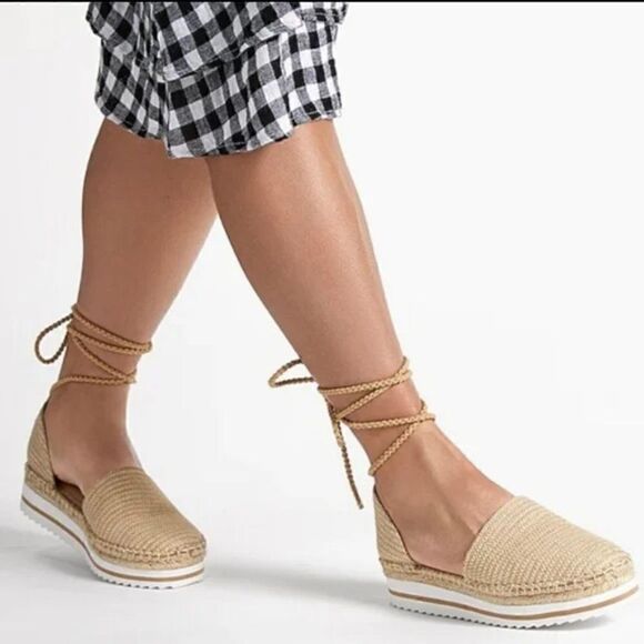 Jennifer Lopez Espadrille Shoes Womens 8 M Larenn Gold Sandals JLO Ankle Ties - Picture 1 of 15